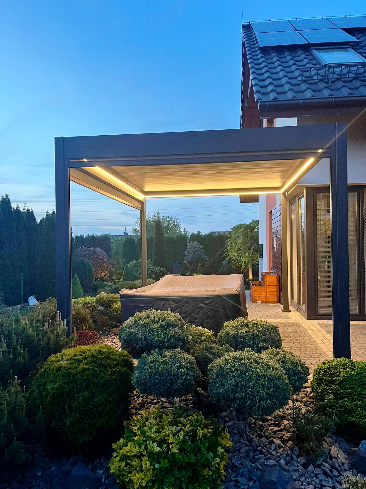 Pergola bioklimatyczna 3x4 m — Świat Wanien SPA